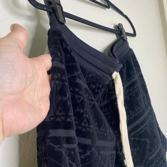 Chubbies Velour Black The Crop Circles 5.5" Short Size Small - Picture 4 of 8